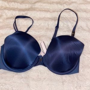 Victoria’s Secret Lined Demi Bra ✨👙